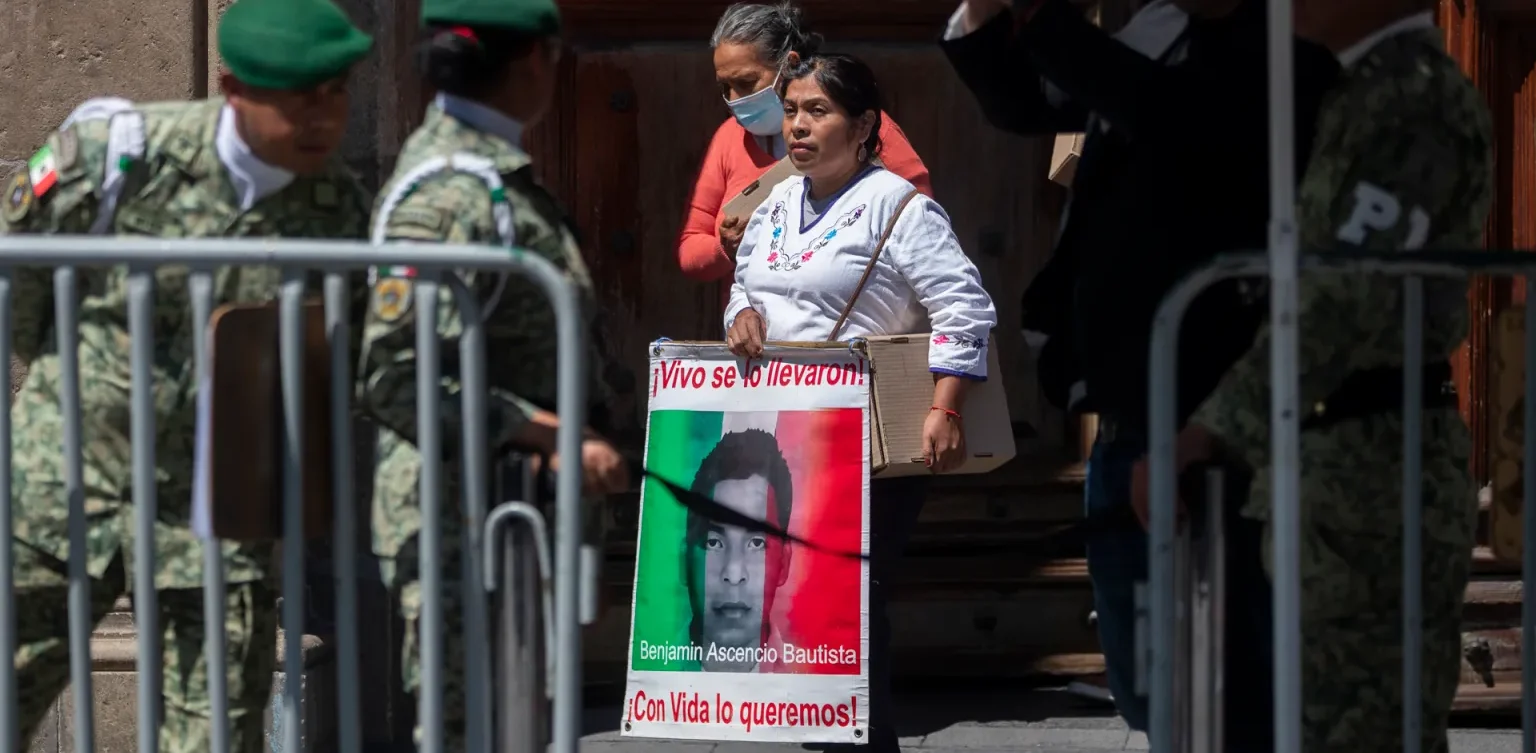 Abogado de caso Ayotzinapa lamentó nueva recomendación de la CNDH; 'Están excusando literalmente al Ejército' - Noticias de Actualidad de México y el Mundo -