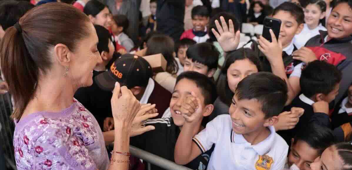 Sheinbaum anuncia consulta 'escuela por escuela' tras retiro del plantón de la CNTE - Noticias de Actualidad de México y el Mundo -