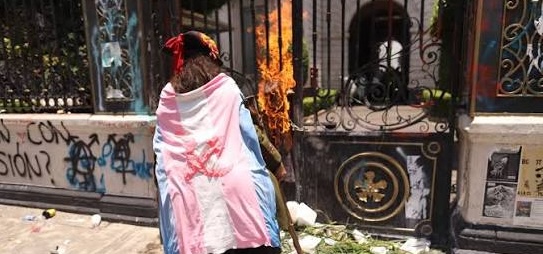 Colectivos trans y binarias retiran plantón de la Segob tras condicionamiento; fijan nueva fecha de diálogo - Noticias de Actualidad de México y el Mundo -
