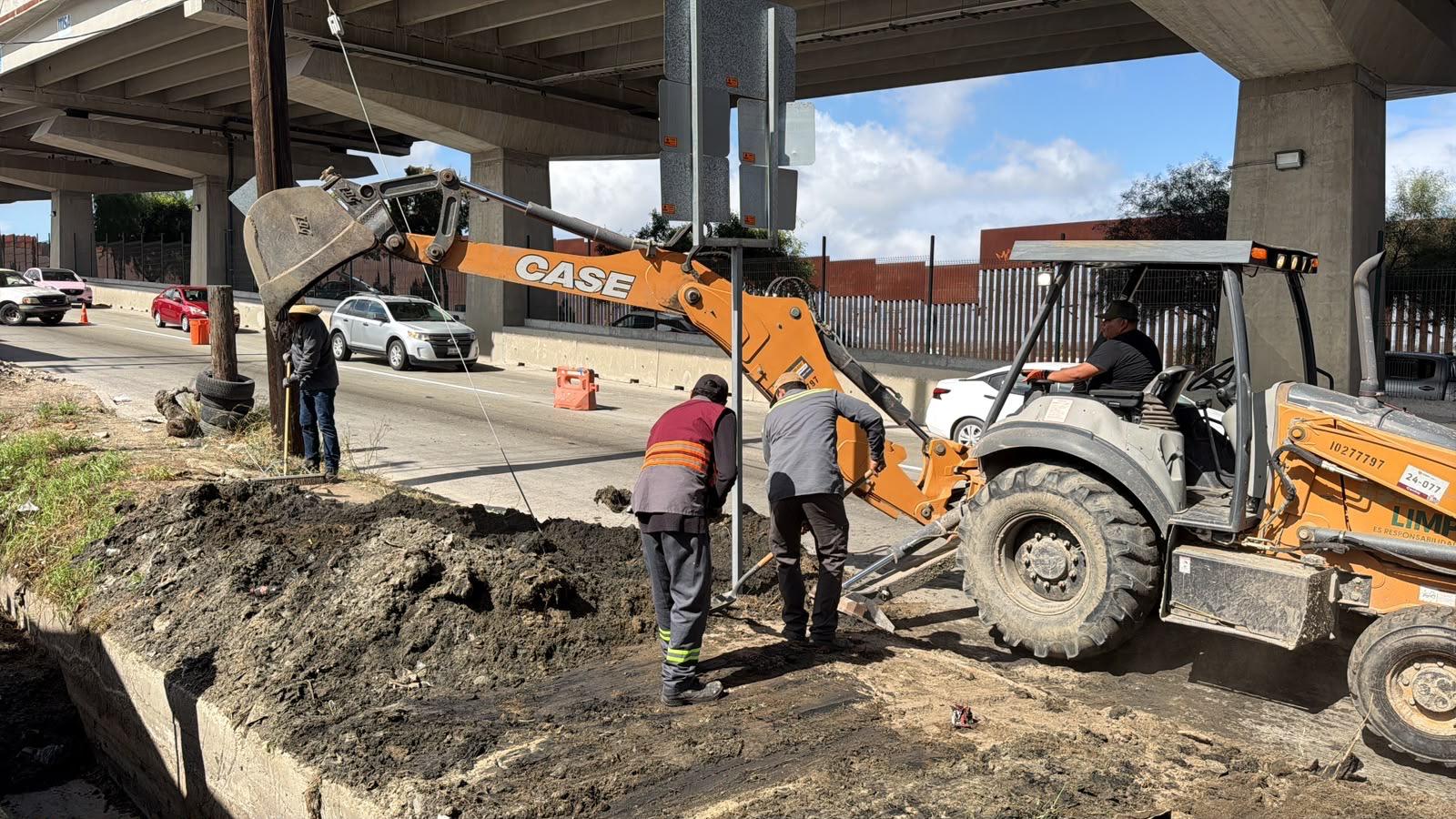 Refuerza XXV Ayuntamiento de Tijuana labores de limpieza en las delegaciones ante las lluvias - -