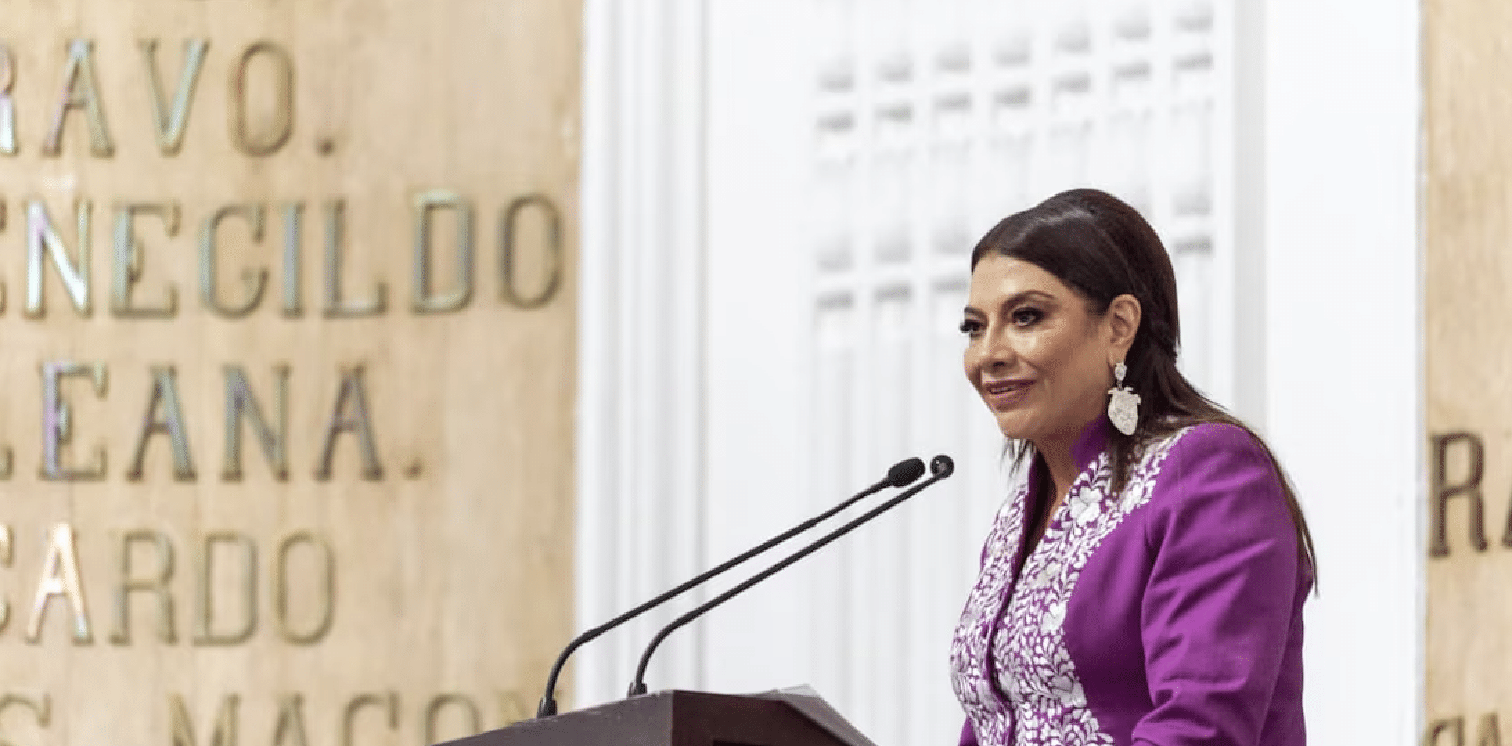 Clara Brugada rindió Segundo Informe de Gobierno: destaca cumplimiento del 82% de sus compromisos y anuncia cuatro iniciativas para CDMX - -