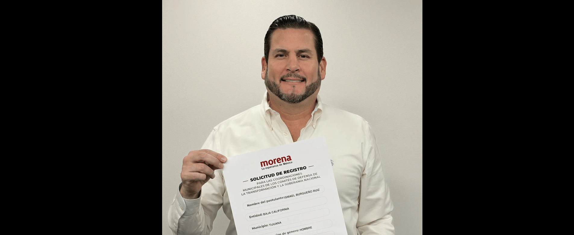 El alcalde Ismael Burgueño formalizó su registro al proceso interno de Morena para buscar la reelección en Tijuana - -
