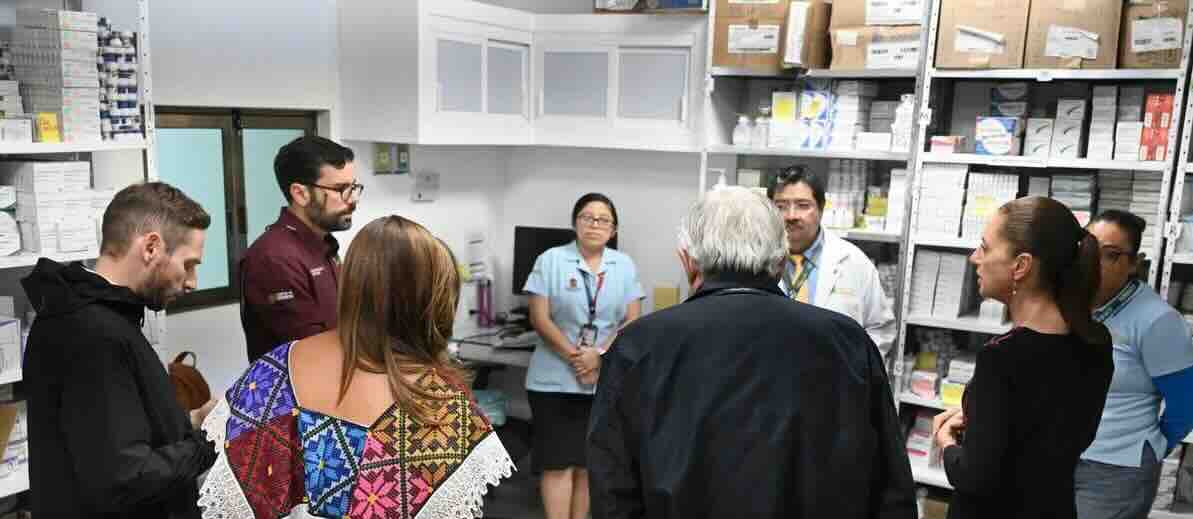 Pide Sheinbaum revisar abasto de medicamentos oncológicos durante gira por Quintana Roo - -